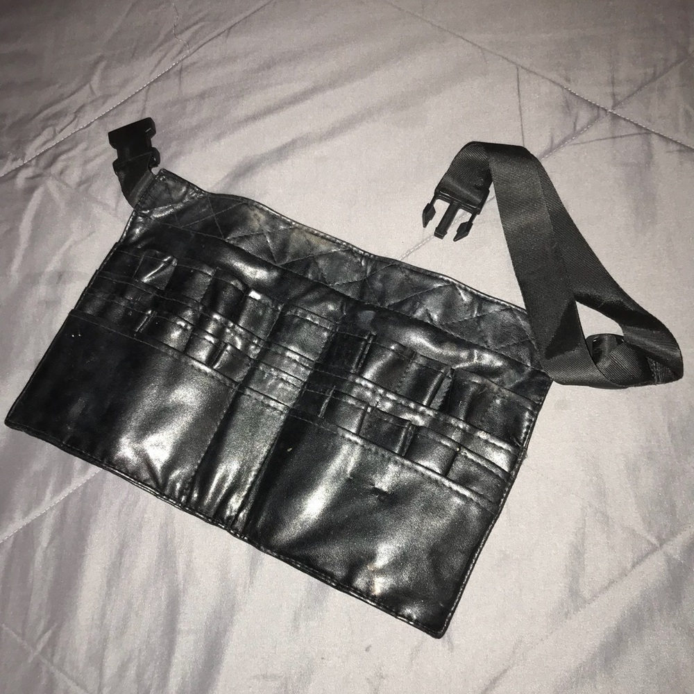 Black Makeup Brush Belt